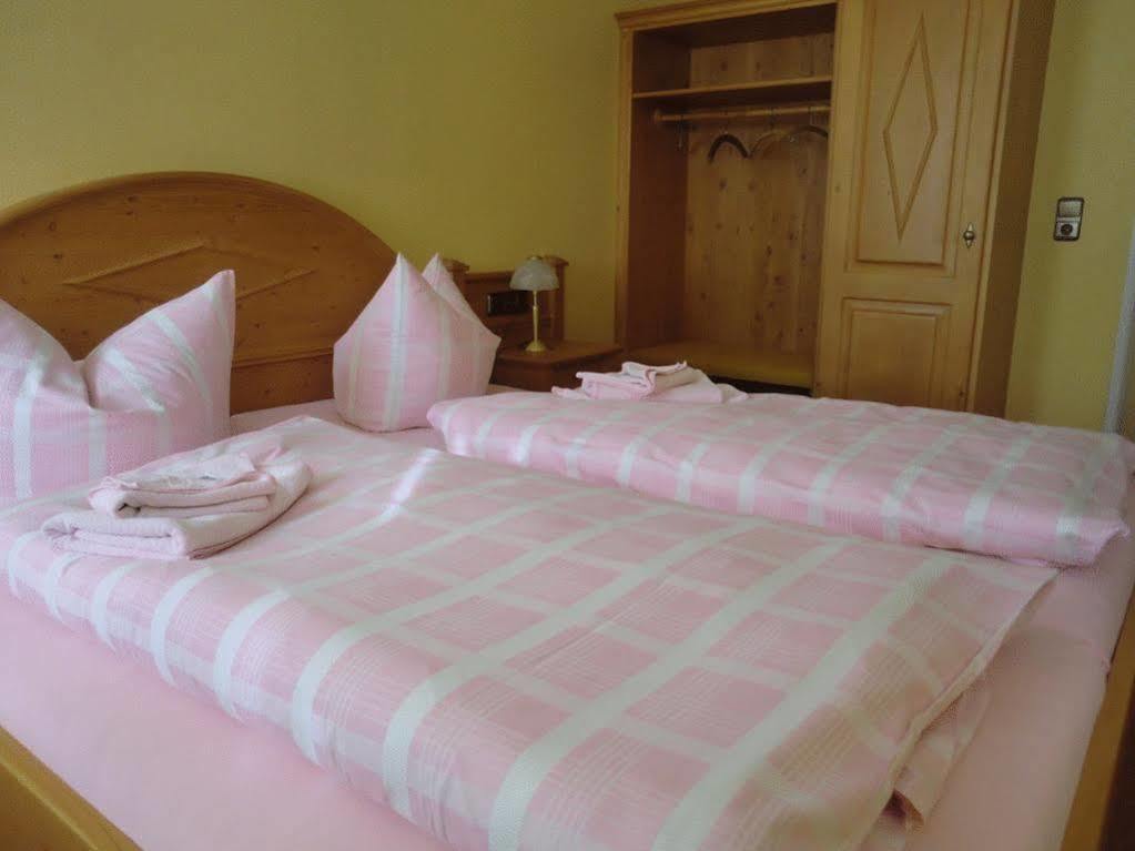 Wanderhotel Sonnebergbaude วัลแทร์สดอร์ฟ ภายนอก รูปภาพ